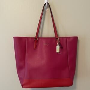 Coach East West City Tote